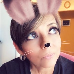 Meet your Posher, Toni